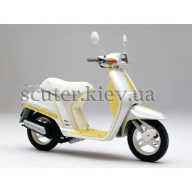 Скутер Honda Tact 09